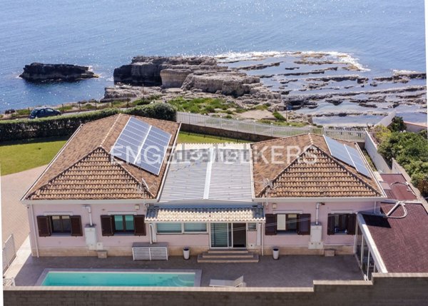 casa indipendente in vendita ad Augusta