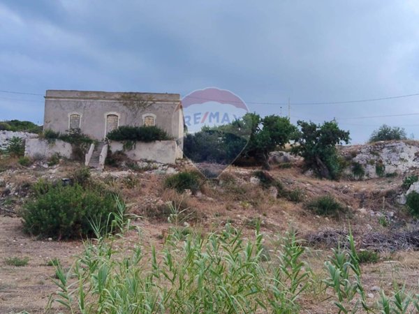 casa indipendente in vendita ad Augusta