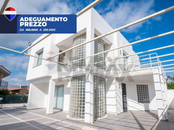 casa indipendente in vendita ad Augusta