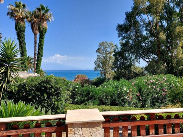 casa indipendente in vendita ad Augusta