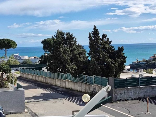 casa indipendente in vendita ad Augusta