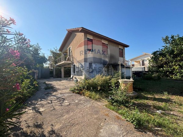 casa indipendente in vendita ad Augusta