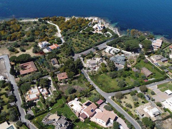 casa indipendente in vendita ad Augusta