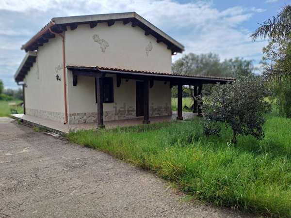 casa indipendente in vendita ad Augusta