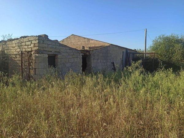 casa indipendente in vendita ad Augusta