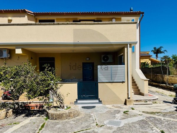 appartamento in vendita ad Augusta