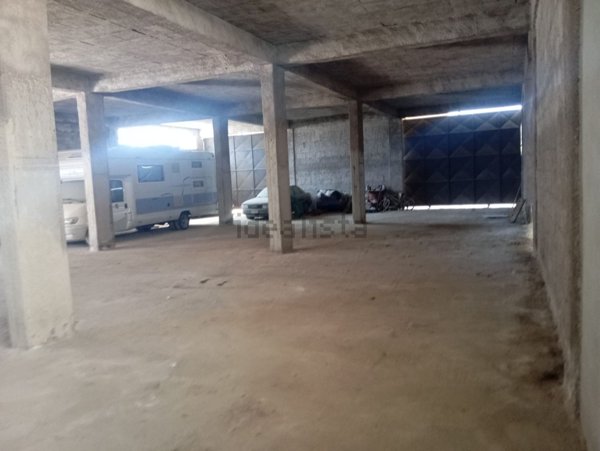 capannone in vendita ad Augusta