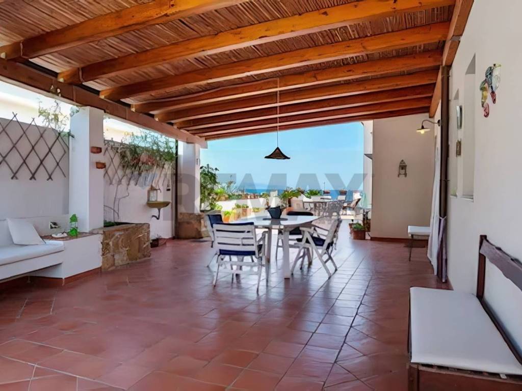 casa indipendente in vendita ad Augusta