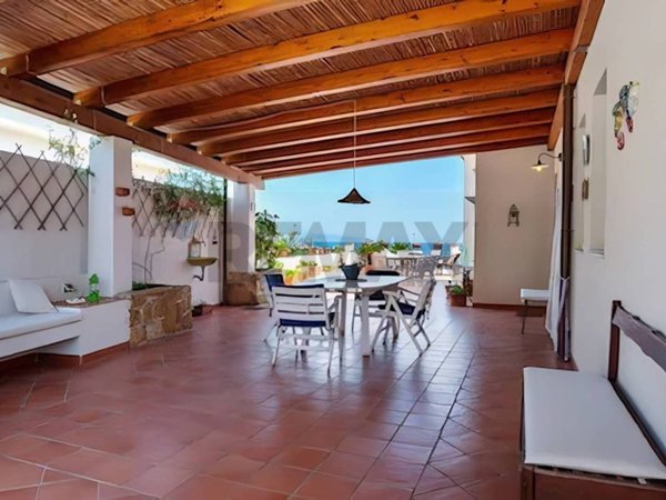 casa indipendente in vendita ad Augusta