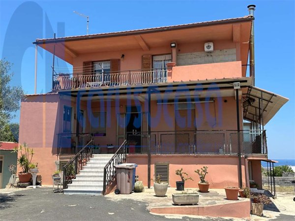 intera palazzina in vendita ad Augusta