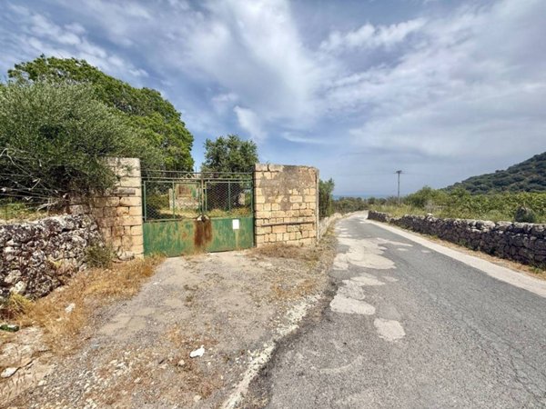 terreno agricolo in vendita ad Augusta