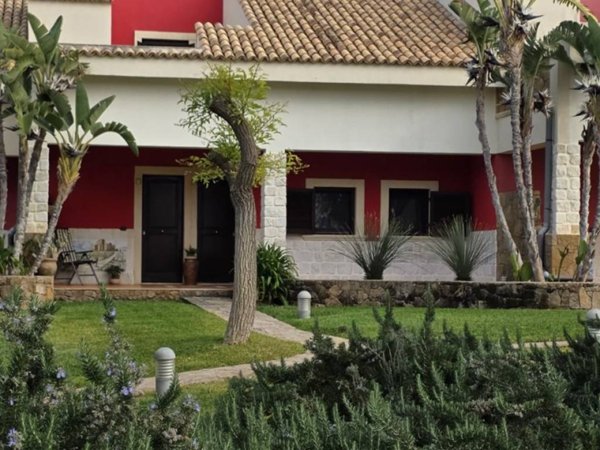 casa indipendente in vendita ad Augusta