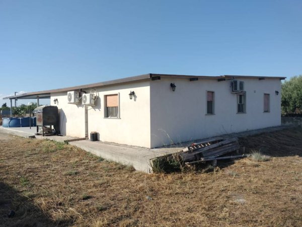 casa indipendente in vendita ad Augusta