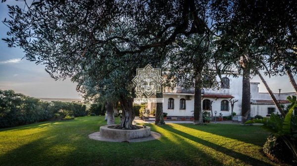 casa indipendente in vendita ad Augusta