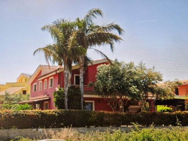 casa indipendente in vendita ad Augusta