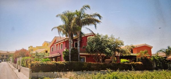 casa indipendente in vendita ad Augusta