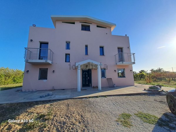 casa indipendente in vendita ad Augusta