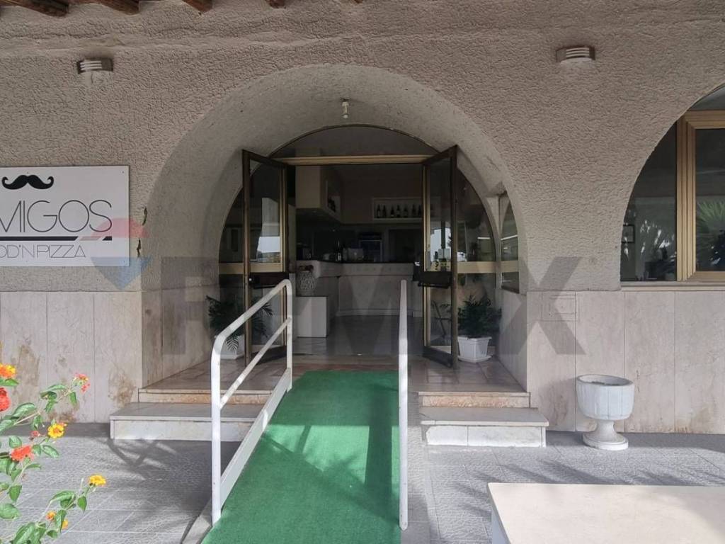 negozio in vendita ad Augusta