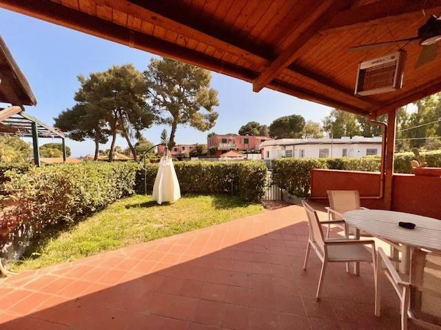 casa indipendente in vendita ad Augusta