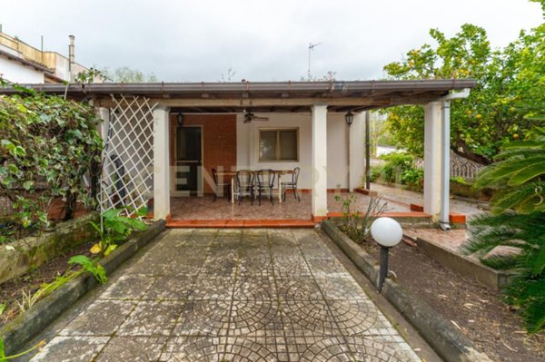 casa indipendente in vendita ad Augusta