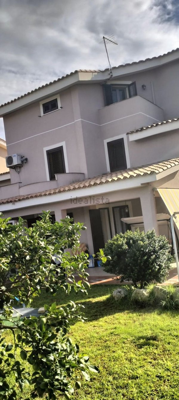 casa indipendente in vendita ad Augusta