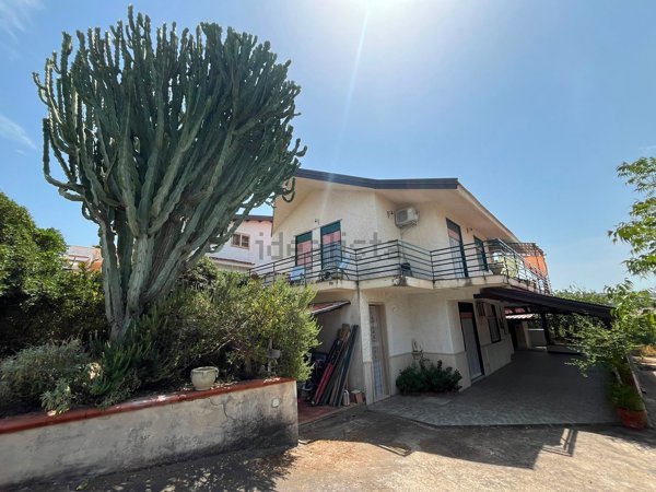 casa indipendente in vendita ad Augusta