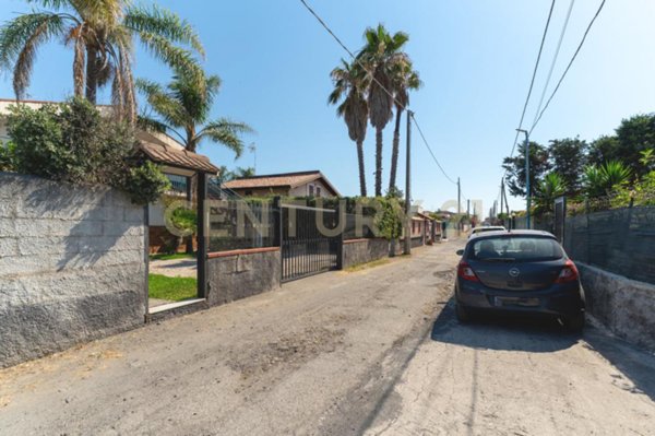 casa indipendente in vendita ad Augusta
