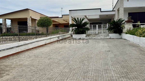 casa indipendente in vendita ad Augusta