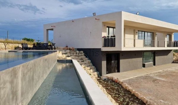 casa indipendente in vendita ad Augusta