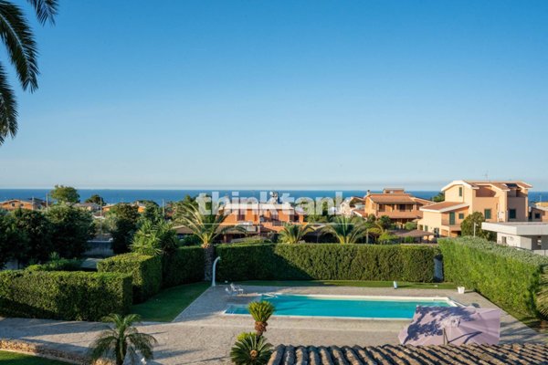 casa indipendente in vendita ad Augusta