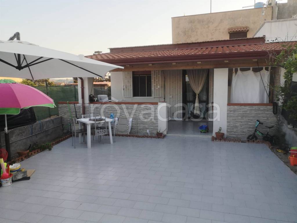 casa indipendente in vendita ad Augusta