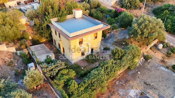 casa indipendente in vendita ad Augusta