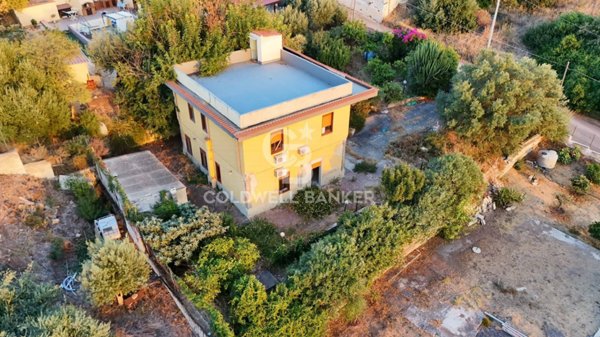 casa indipendente in vendita ad Augusta
