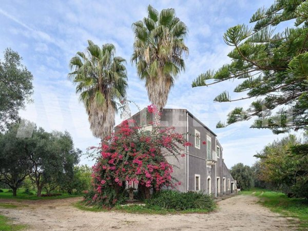 casa indipendente in vendita ad Augusta