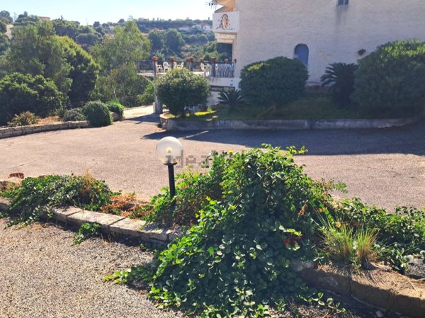 casa indipendente in vendita ad Augusta
