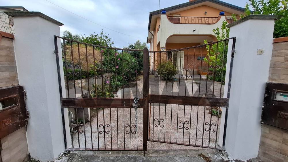 casa indipendente in vendita ad Augusta