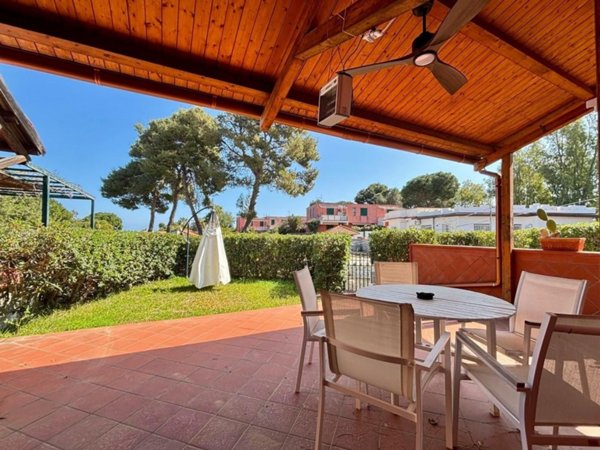 casa indipendente in vendita ad Augusta
