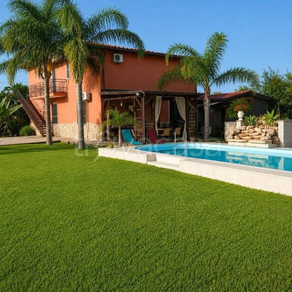 casa indipendente in vendita ad Augusta