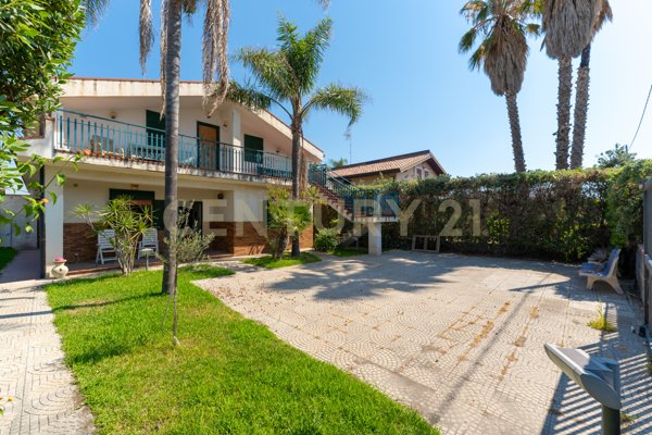 casa indipendente in vendita ad Augusta