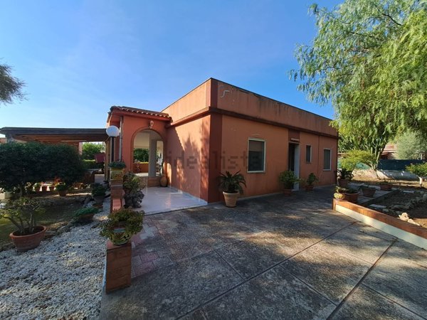 casa indipendente in vendita ad Augusta