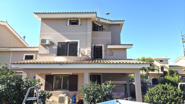 casa indipendente in vendita ad Augusta