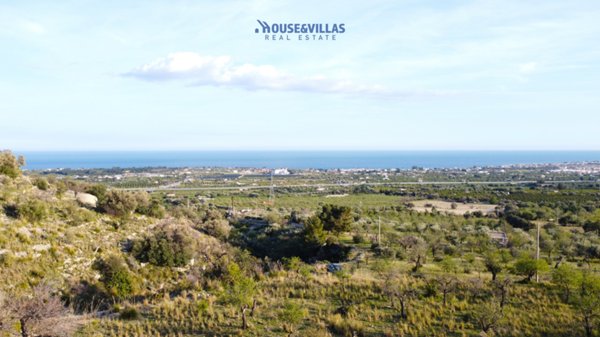 casa indipendente in vendita ad Avola