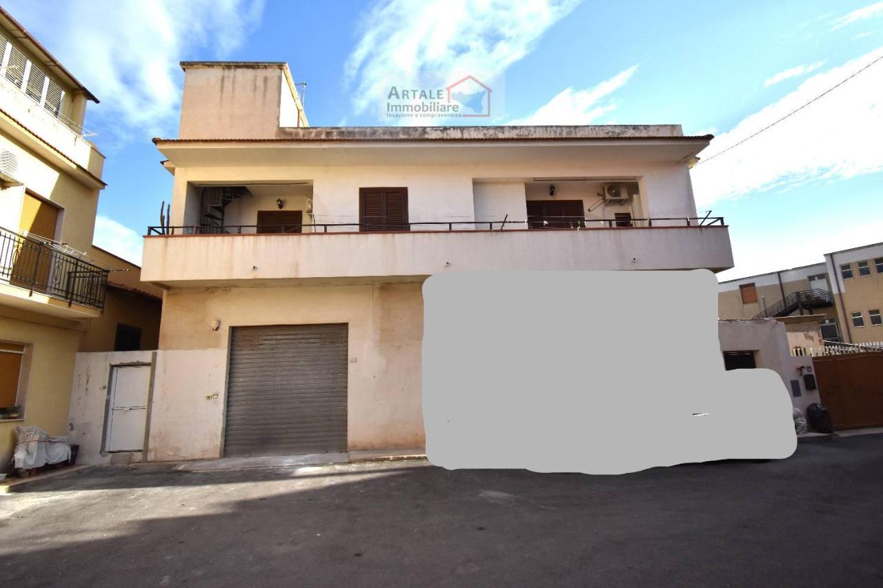 casa indipendente in vendita ad Avola