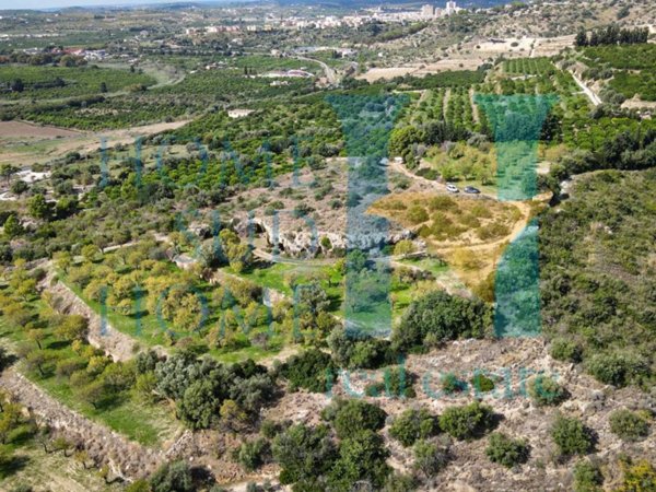 terreno agricolo in vendita ad Avola