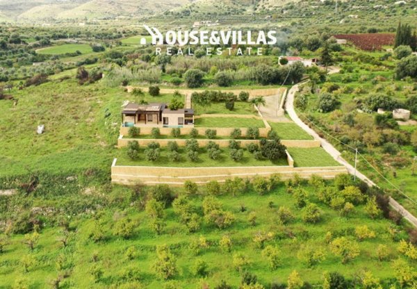 casa indipendente in vendita ad Avola