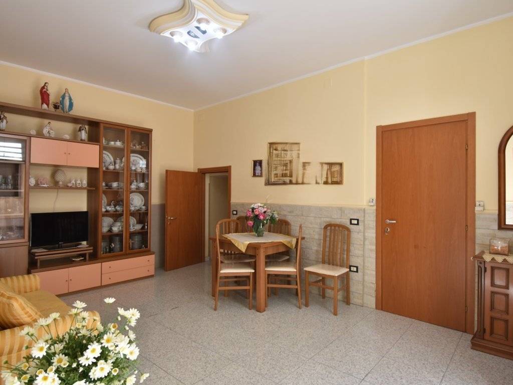 casa indipendente in vendita ad Avola