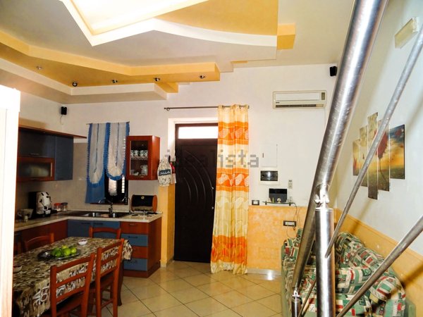 casa indipendente in vendita ad Avola