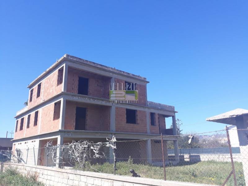 casa indipendente in vendita ad Avola