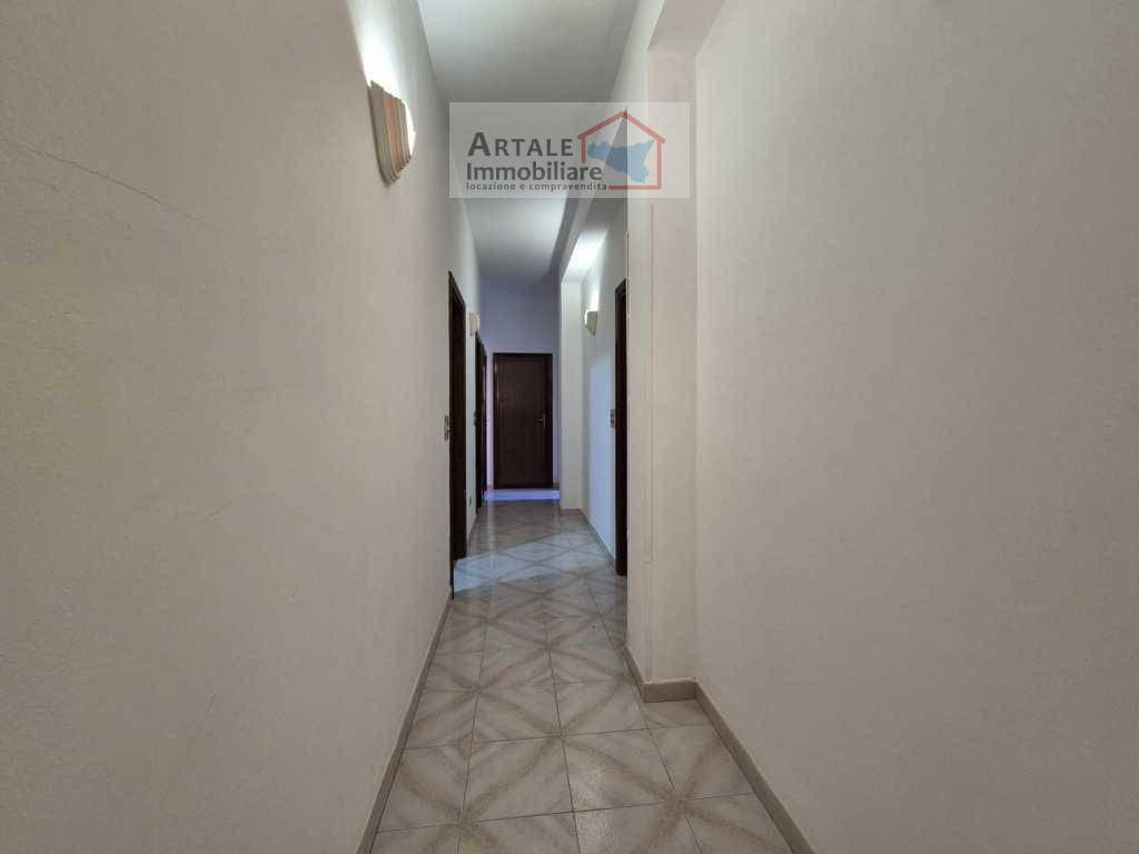 casa indipendente in vendita ad Avola