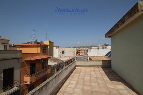 casa indipendente in vendita ad Avola